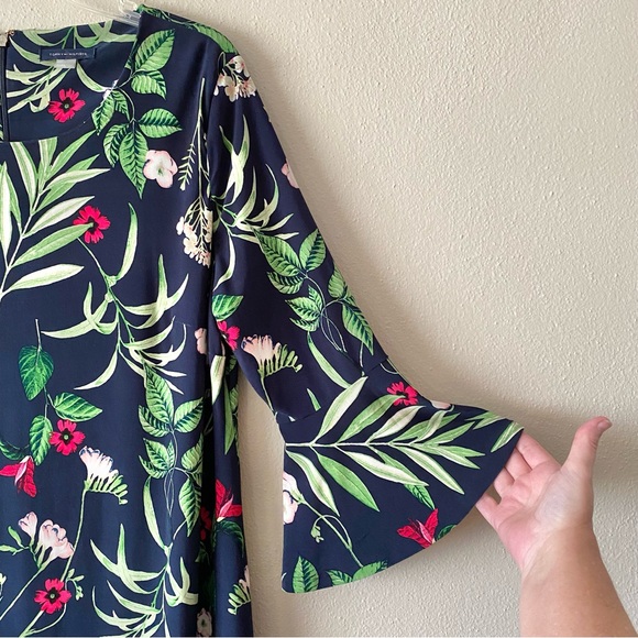 Tommy Hilfiger Floral Bell Sleeve Sky Captain Fern Blue Green Dress Size 16 - Picture 4 of 16